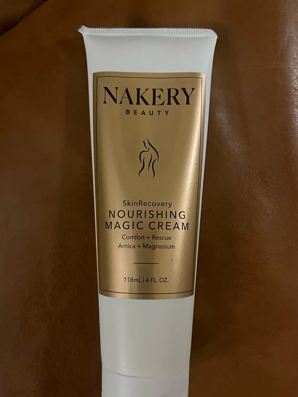 Nakery Beauty Nourishing Magic Cream — White & Gold
